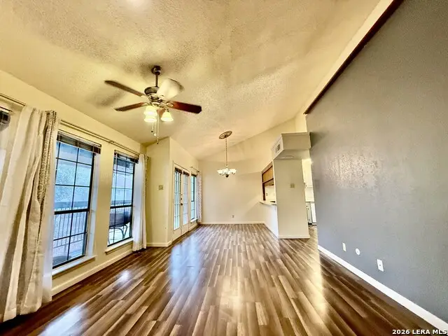 8633 Datapoint #226, San Antonio, TX 78229 - Image #3