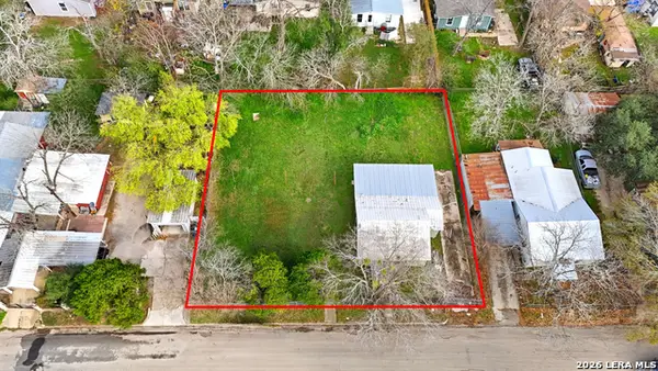 617 Williams St, Seguin, TX 78155