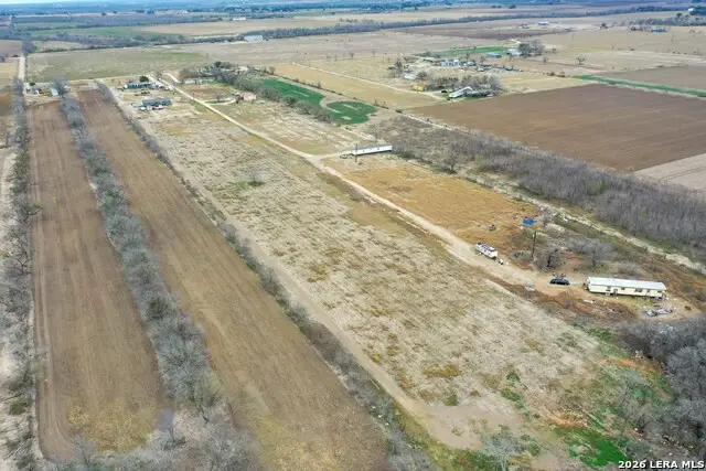 1263 Cr 345, La Vernia, TX 78121 - Image #3