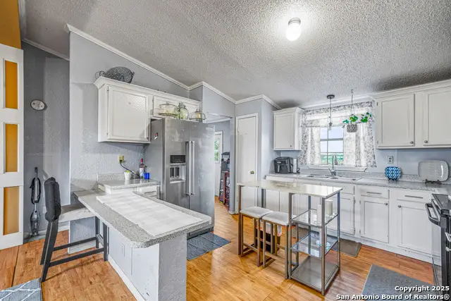 927 County Road 6846, Lytle, TX 78052 - #3