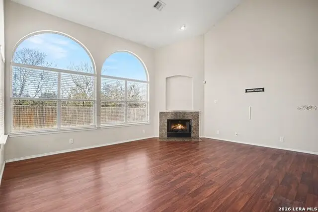 522 Calhoun, New Braunfels, TX 78130 - #2