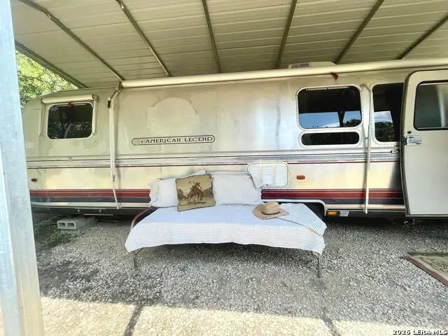 973 River Bend, Bandera, TX 78003 - Image #3