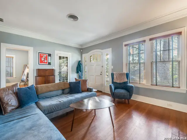 325 E Huisache, San Antonio, TX 78212 - Image #3