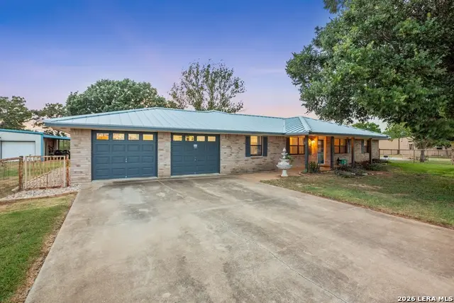 382 Windsong Lane, Fredericksburg, TX 78624 - #2