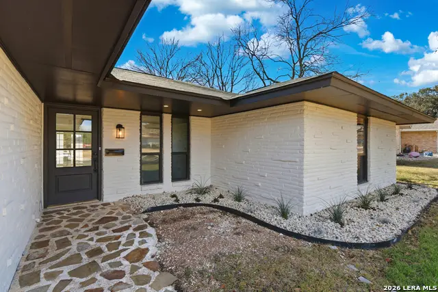 100 Howard Dr, Schertz, TX 78154 - #2