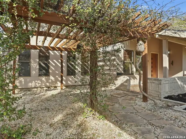 543 Robinhood, Alamo Heights, TX 78209