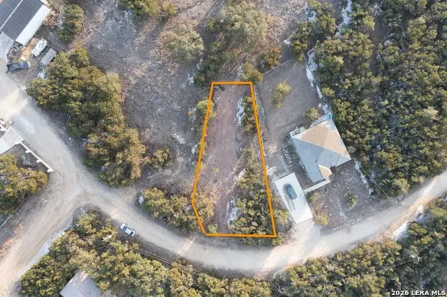 1531 Lake Dr, Spring Branch, TX 78070 - Image #1