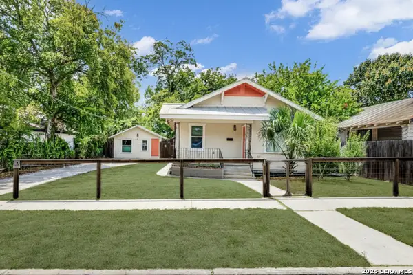 1108 Center, San Antonio, TX 78202