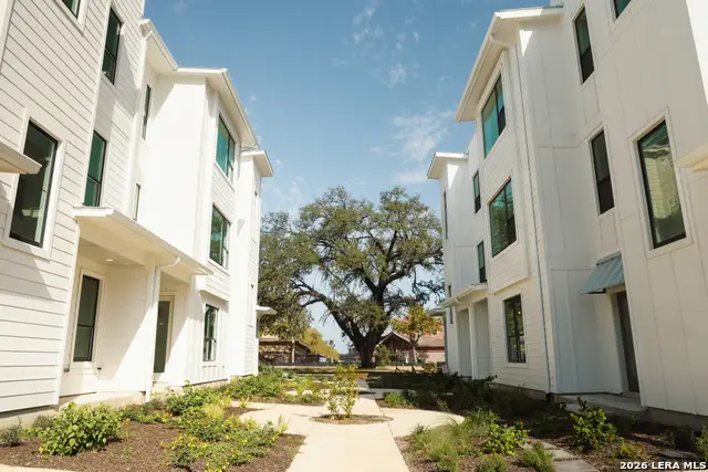 543 Mcmonigal Place #1, San Antonio, TX 78210 - Image #1