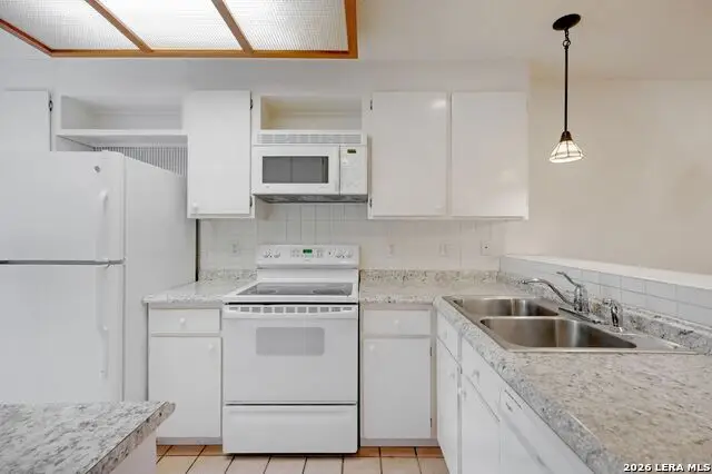 11815 Vance Jackson #1402, San Antonio, TX 78230 - Image #3