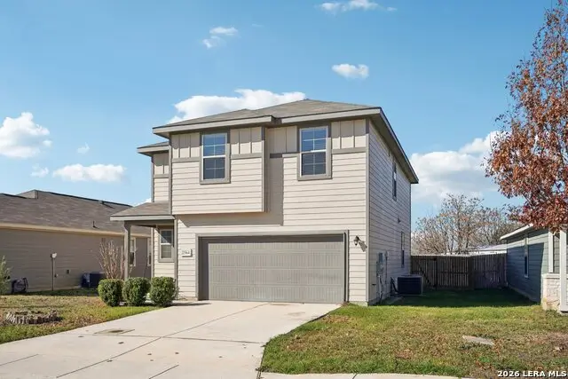 2564 Smokey Cv, Seguin, TX 78155 - #2