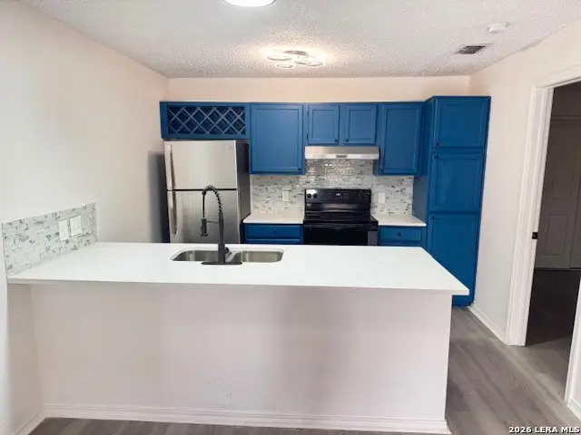 5322 Medical #E208, San Antonio, TX 78240 - Image #2