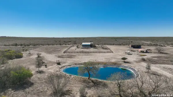 3888 Cr 321, San Diego, TX 78384