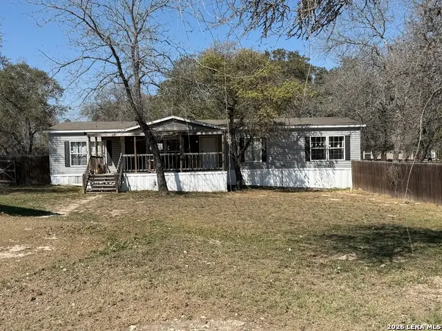 4811 Treebark Ln, Elmendorf, TX 78112 - #3