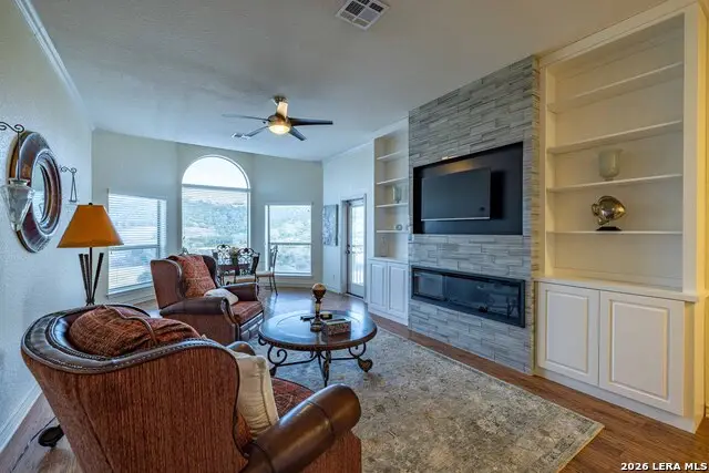 20 Tapatio Dr E #305, Boerne, TX 78006 - Image #3