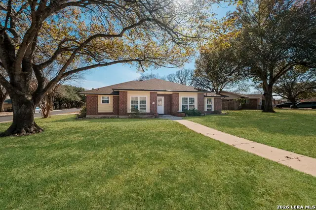 124 Henry Ford Dr, Schertz, TX 78154 - #2