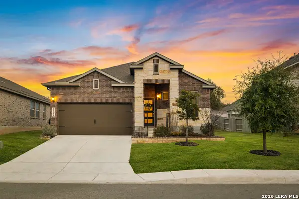 21954 Akin Byu, San Antonio, TX 78261