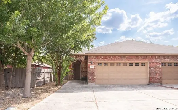 949 Brown Rock, New Braunfels, TX 78130