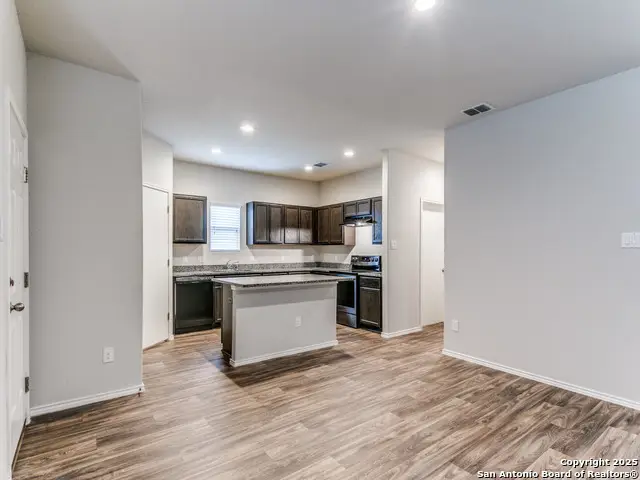 9410 Sandy Ridge, San Antonio, TX 78239 - Image #3