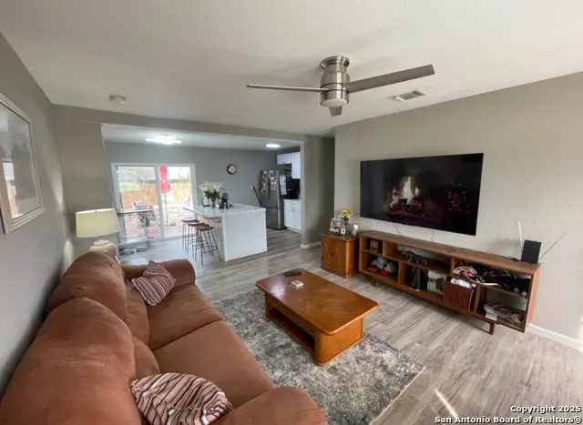 1519 Hunter, San Antonio, TX 78224 - Image #2