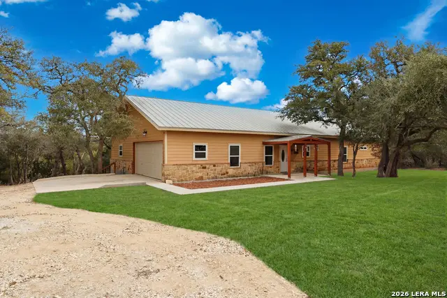 200 Creekwood Ct, Spring Branch, TX 78070 - Image #1