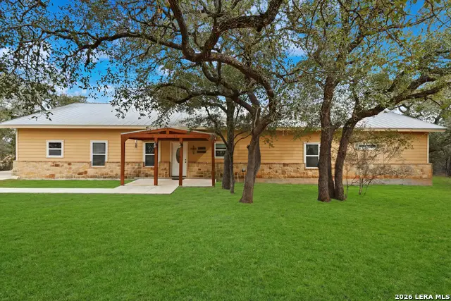 200 Creekwood Ct, Spring Branch, TX 78070 - Image #2