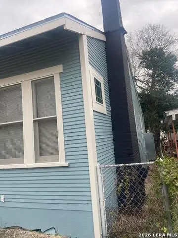 210 Montrose, San Antonio, TX 78223 - Image #2