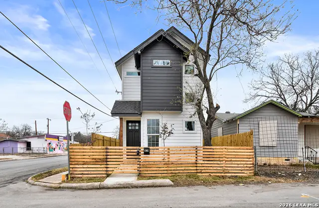 831 Montezuma, San Antonio, TX 78207 - Image #1