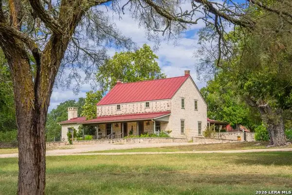 6754 North Grape Creek, Fredericksburg, TX 78624