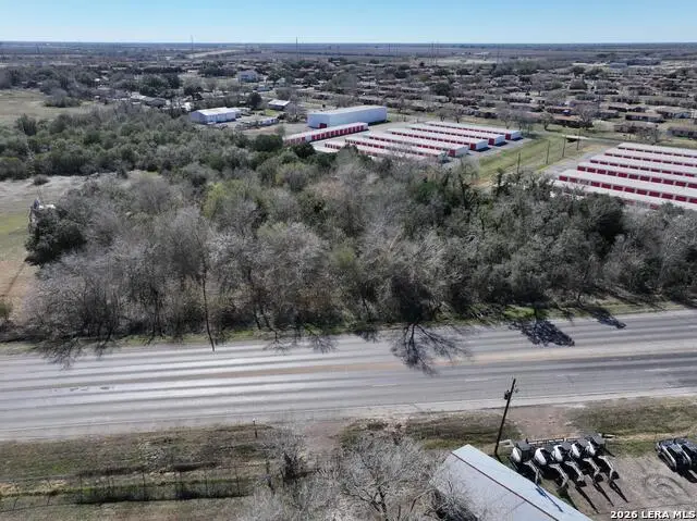 2500 S Washington, Beeville, TX 78102 - Image #3