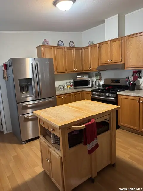 204 Creekside, Floresville, TX 78114 - #3