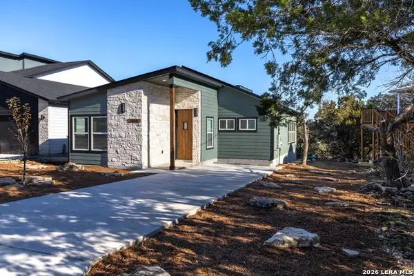 1310 Mountain Top, Canyon Lake, TX 78133