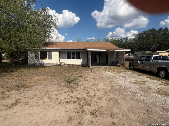 104 Charles, George West, TX 78022 - #1
