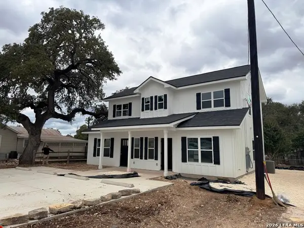 600A 10th, Bandera, TX 78003