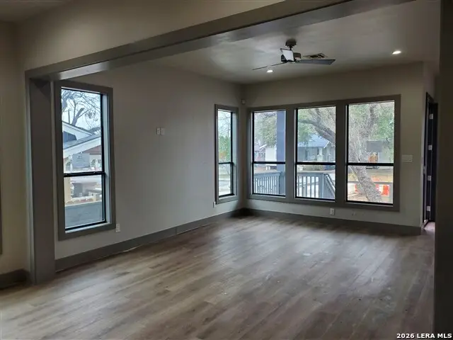 1132 W Mistletoe #102, San Antonio, TX 78201 - #3