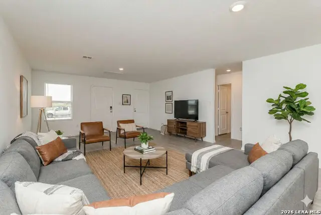 6634 Willow, Converse, TX 78109 - #3