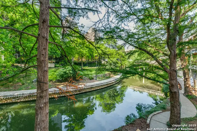 1022 Navarro #306, San Antonio, TX 78205 - #1