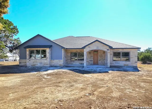 490 North Star, Bandera, TX 78003 - #1