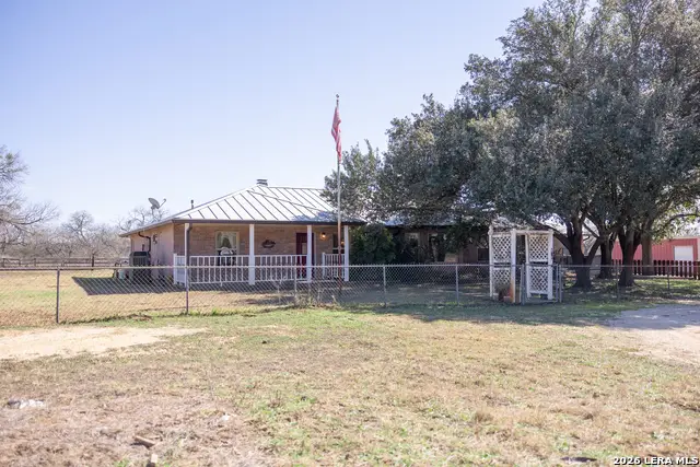 3190 Pittman Rd, Saint Hedwig, TX 78152 - Image #2