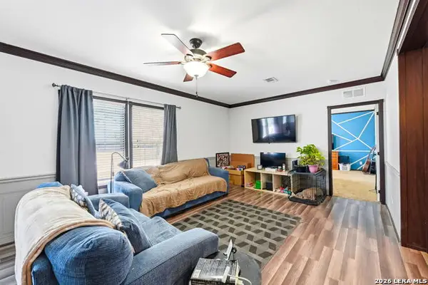 4131 Hickory Haven, Elmendorf, TX 78112