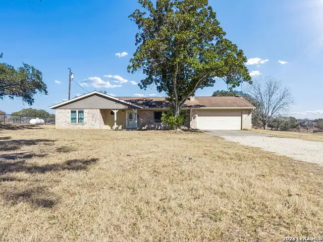 2892 W Fm 884, Goliad, TX 77963 - #1