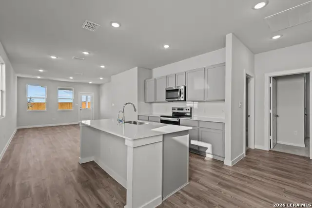 4338 Hobbiton Way, New Braunfels, TX 78130 - Image #3