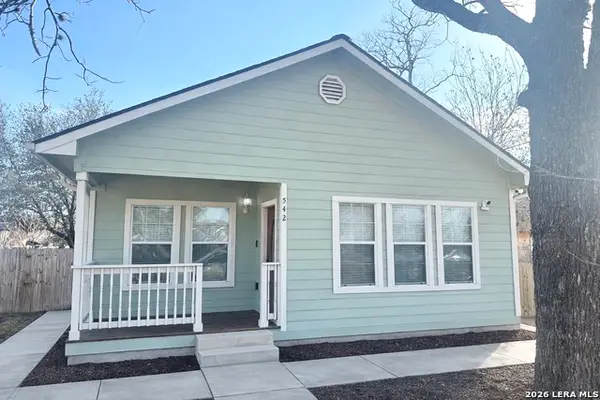 542 Sanches, Pleasanton, TX 78064