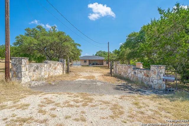 371 Lake Country, Lakehills, TX 78063 - #3