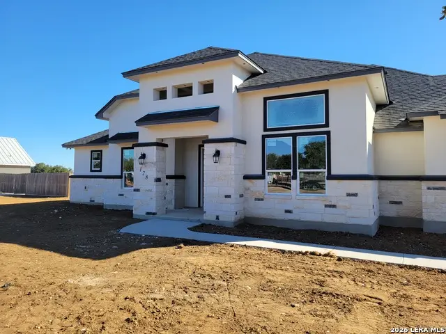 128 W Tree Farm, Lytle, TX 78052 - #2