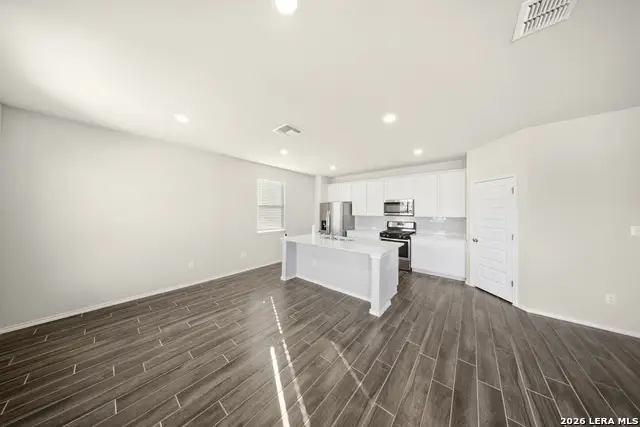 243 Kinsley, New Braunfels, TX 78130 - Image #3