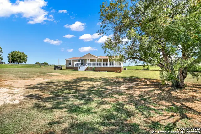 139 Angel Ln, Seguin, TX 78155 - Image #1