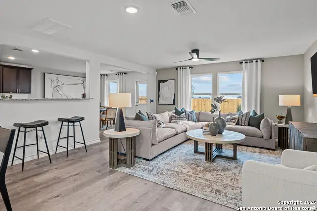 4138 Bermuda Ln, Seguin, TX 78155 - Image #3