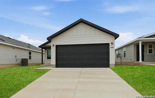 4060 Bermuda Ln, Seguin, TX 78155 - Image #1