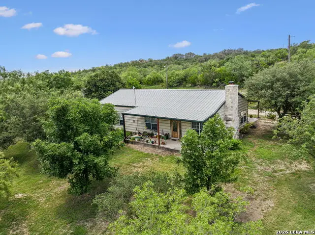 718 County Road 466, Castroville, TX 78009 - #1